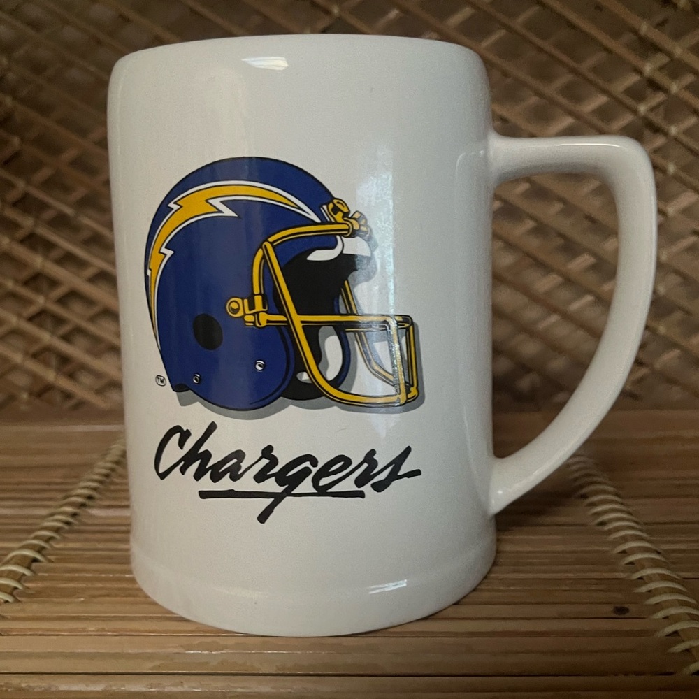 Vintage Chargers Mug NFL